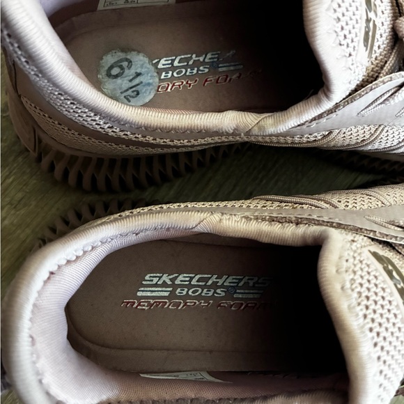 Skechers BOBS Sport Geo
- New Aesthetics. Light mauve. 6 1/2. - Picture 9 of 9